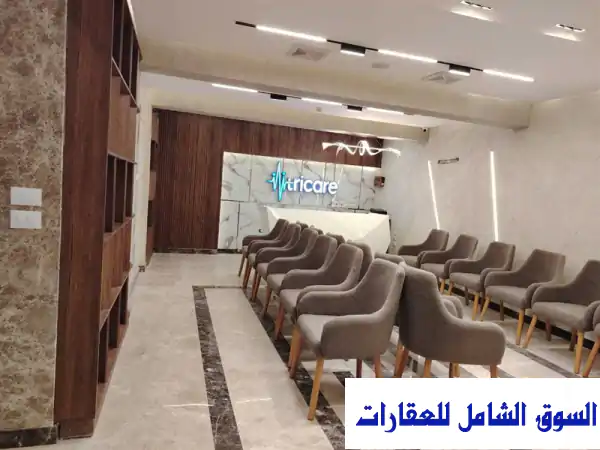 عيادة أسنان مجهزة بالكامل للإيجار يومين في...