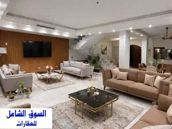 فيلا فاخرة مستقلة للإيجار (يومي/شهري) بحديقة وحمام سباحة خاص - هايد بارك القاهرة الجديدة (من المالك مباشرة)