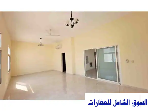 فيلا فاخرة للإيجار بالمزهر دبي: 5 غرف نوم، موقع استراتيجي وسعر استثنائي!