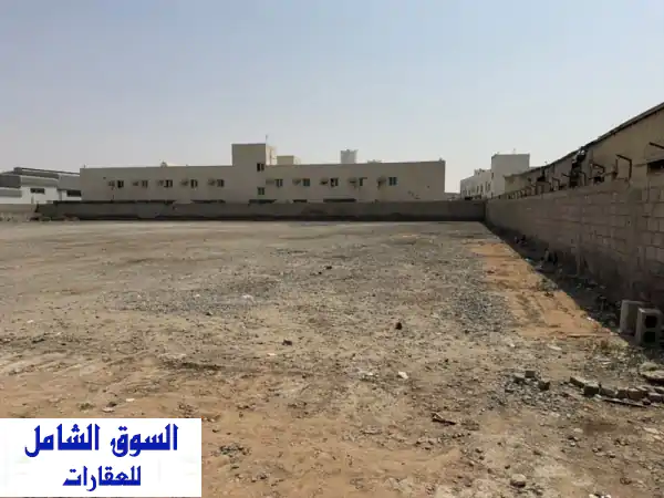 أرض للإيجار في الصجعة على الشارع العام شارع على...