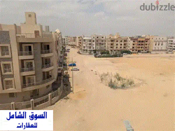 روف للبيع بالأندلس  بالمساحة القانونيه تم التقديم علي الرخصة