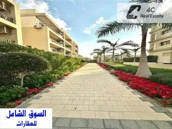 للبيع شقه 182 م في كمبوند فيفث سكوير3 غرف تشطيب كامل المراسم نيو كايرو التجمع الخامس in Fifth Square Al Marasem New Cairo