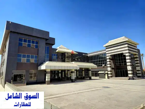 مطعم او كافيه للايجار مساحة مرنة  فود كورت مجهز (هود...