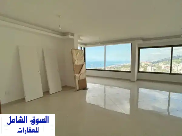 شقة فاخرة للبيع في عين سعادة 230 م² | إطلالة...