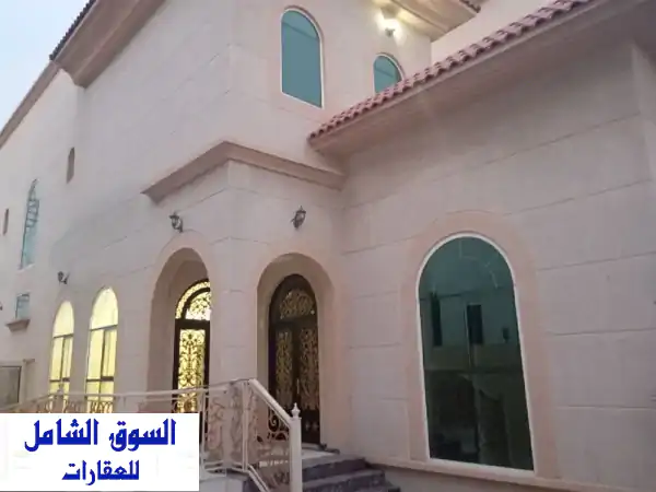 للإيجار: فيلا فاخرة أحلامك في الحوشي الشارقة | 8400 قدم،...