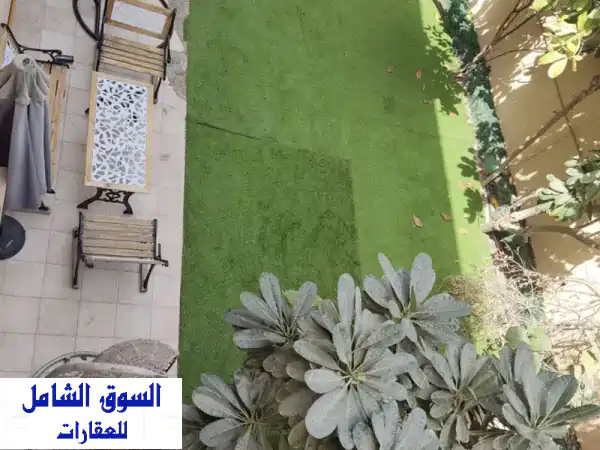 فرصة العمر! فيلا أحلامك للبيع في سار - موقع RB استراتيجي وهادئ على 3 شوارع