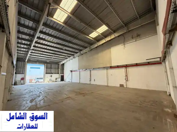 مستودعات للإيجار بالصناعية 15 دبي: 3200 قدم² | مدخل شاحنات وكهرباء 3 فاز