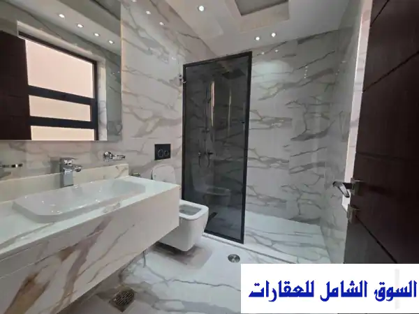 فرصة للإيجار السنوى فى الحليو 2 فيلا 6 غرف على شارع رئيسى مفروشة في عجمان