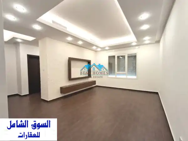 شقة مريحة مكونة من 3 غرف نوم في الرميثية. صالة...