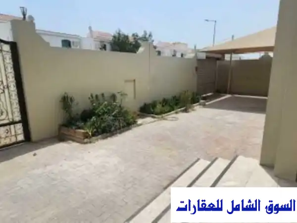 فيلا عائلية فسيحة للإيجار في فريج السودان الريان -...