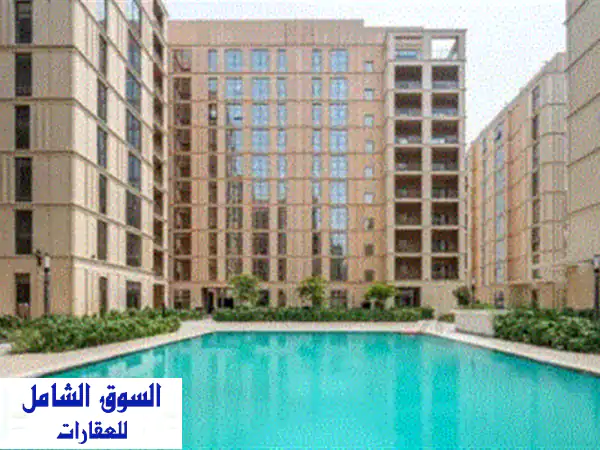 جاهز. لكن مش عادي استوديو مفروش بالكامل في قلب الممشى...