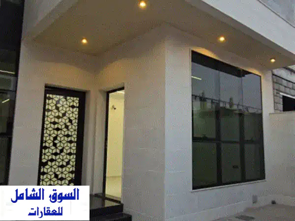 فيلا راقية 5 غرف ماستر للإيجار بالزاهية عجمان |...