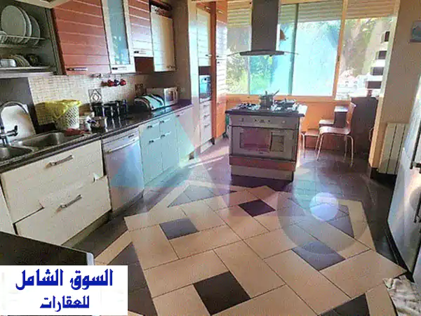 فيلا الأحلام في الرابية: 550م2 بإطلالة بحرية خلابة، مسبح خاص وحديقة غنّاء!
