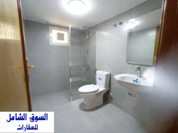 للإيجار بقرطبة: فيلا دورين فخمة (أرضي + سرداب) -...