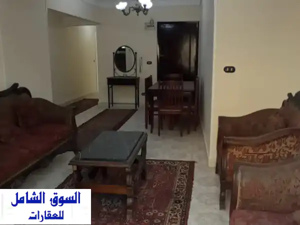 شقة مفروشة فاخرة للإيجار بميامي الإسكندرية | 142م...