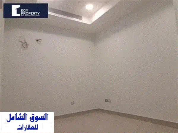مكتب إداري فاخر للبيع بميفيدا القاهرة الجديدة | تشطيب كامل 100م بموقع استراتيجي (RM-18628)