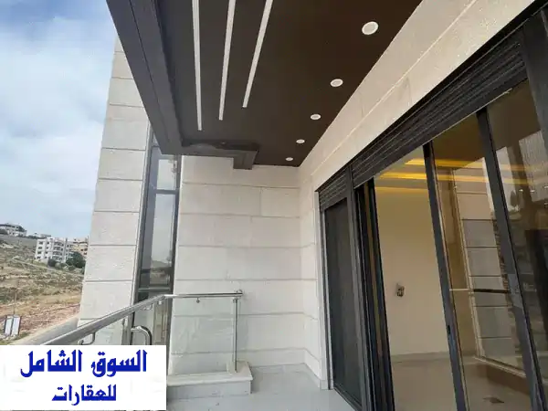 تشطيب ملوكي مع تدفئة تحت البلاط في طريق المطار خلف المدارس العالمية