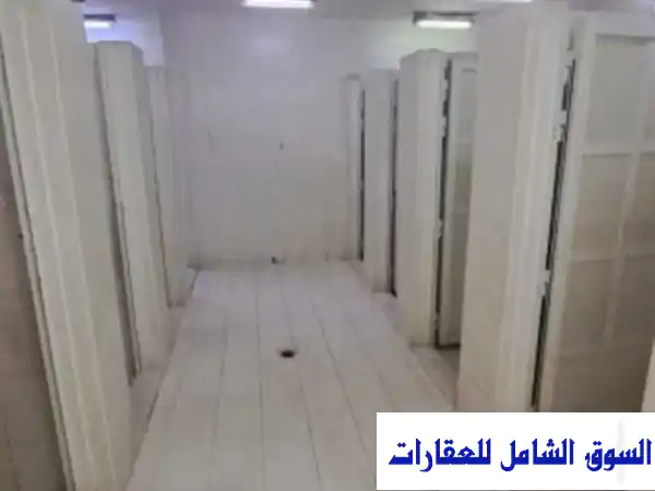 فرصة استثمارية ذهبية: مبنى تجاري سكني للبيع في...