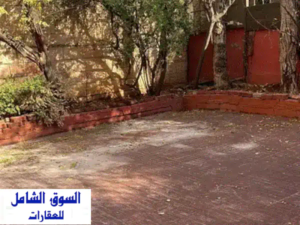عبدون، عمان | شبه فيلا دوبلكس 350م للإيجار مع تراس 100م...