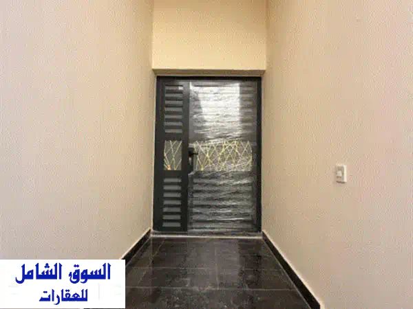 فيلا تجارية مميزة للإيجار عجمان  الروضة 2 المواصفات...