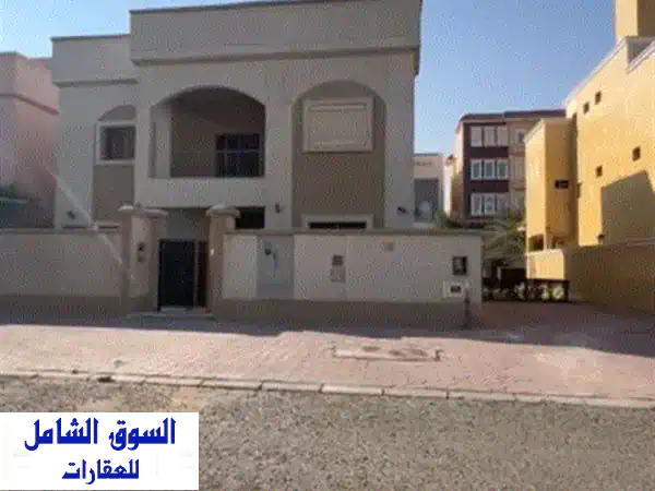 للايجار: بيت حكومي مميز شمال غرب الصليبيخات | بطن وظهر وسكة | تشطيب سوبر لوكس