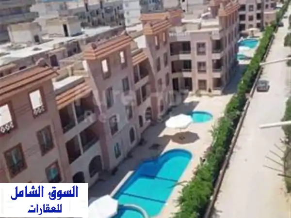 فرصة لا تعوض! شاليه فاخر 47م للبيع بفيو حمام سباحة...