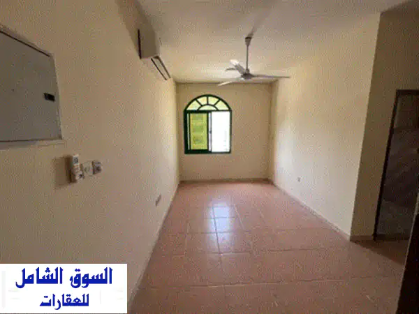إيجار سنوي: شقة 2 غرف وصالة واسعة بالنعيمية 2 عجمان...