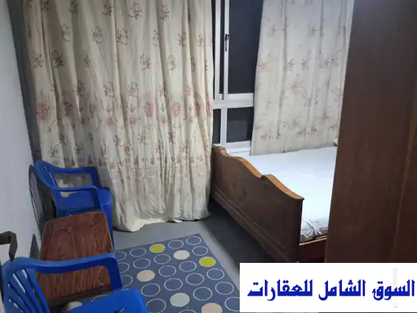 🏖️ مصيف الأحلام بالإسكندرية! شقة مفروشة للإيجار اليومي بالمندرة بحري | أول صف على البحر وإطلالة جانبية ساحرة!