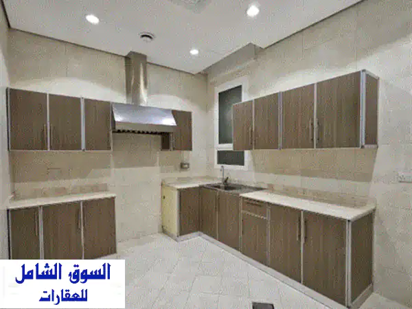 للإيجار شقة راقية في المسايل  قطعة 1، بالدور الثاني مع مصعد، موقع مميز قريب من جميع الخدمات. تتكون ...