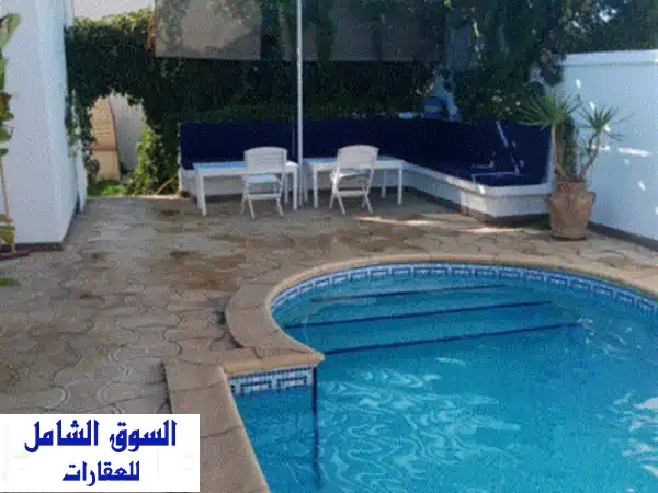 فيلا فاخرة للكراء بالحمامات بمسبح خاص | إقامة...