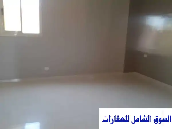 استوديو فاخر (2 نوم) للإيجار الفوري بالتجمع الأول...
