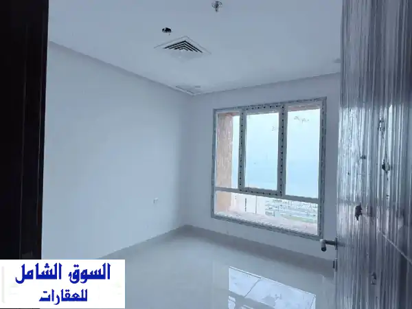 للبيع شقق جديدة في بنيد القار مع إطلالة بحرية...
