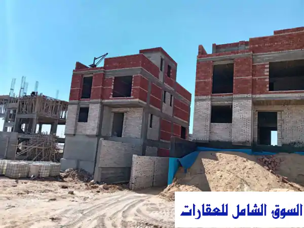 فيلا مستقلة بجاردن داخل كمبوند بالحزام الاخضر استلام 6 شهور بالتقسيط على 8 سنين تقسيط للبيع في الشيخ زايد 6 أكتوبر