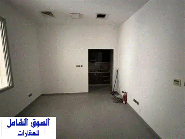 أفخم واروق وأشيك استوديو للإيجار السنوي في الروضة 1 خلف مركز شرطة الحميدية، مناسب للعائلات وبموقع ...
