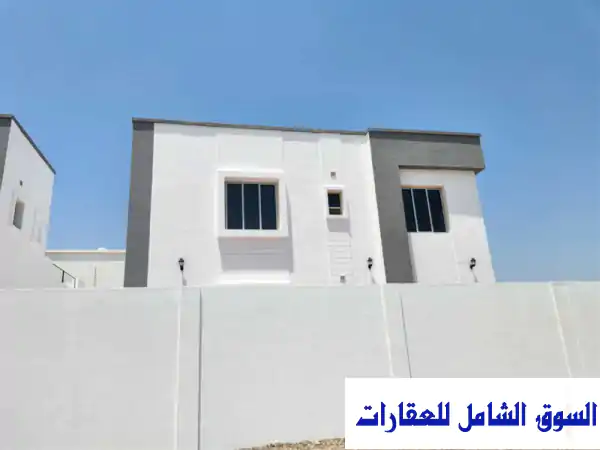فليتين جنب بعض للإيجار من المالك مباشرة مصفوت حوض 7 في عجمان