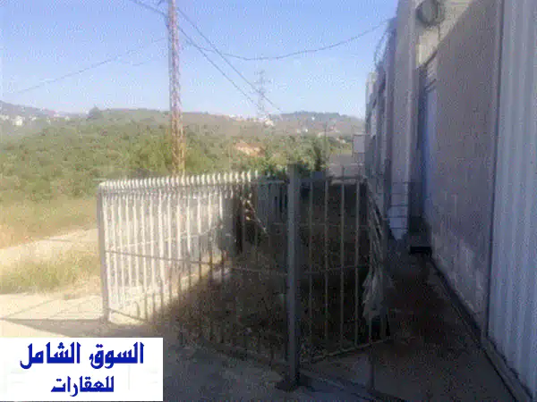 فرصة استثمارية استراتيجية: أرض صناعية 1650م² بمبنى...