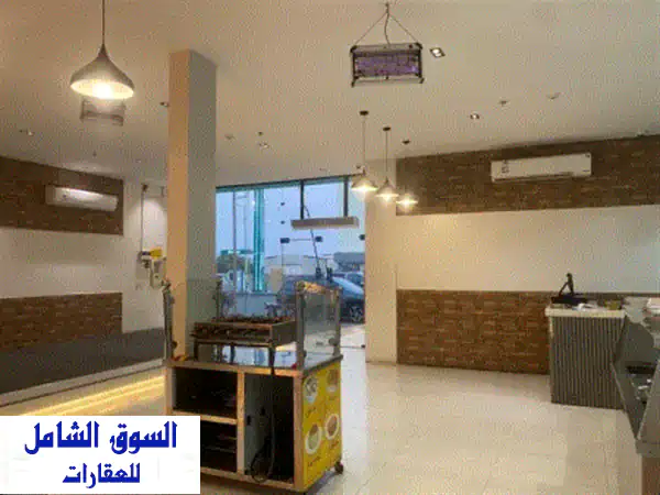 فرصة استثمارية ذهبية: مطعم راسخ للتقبيل/البيع بجازان...