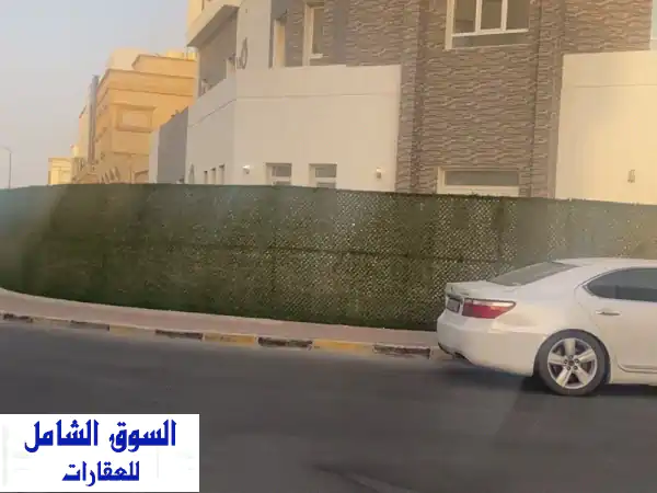 إيجار دور أول فاخر بجابر الأحمد | 5 غرف (3 ماستر) | مصعد |...
