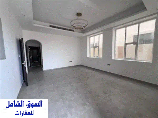 فيلا للإيجار بالياسمين: 5 غرف ماستر، تكييف مركزي وموقع حيوي مقابل شارع مدينة محمد بن زايد