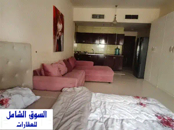 استوديو فاخر للإيجار في عجمان الروضة 3 | مفروش بالكامل، بلكون، شامل فواتير وإنترنت