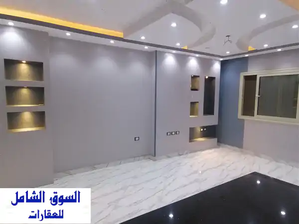 شقة للايجار بمنطقة حدائق الأهرام بجوار النادي...