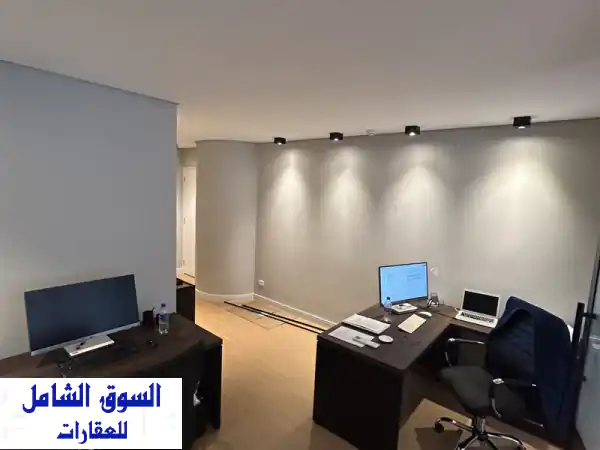 مقر شركتك الاحترافي بالتجمع الخامس! ✨ شقة...
