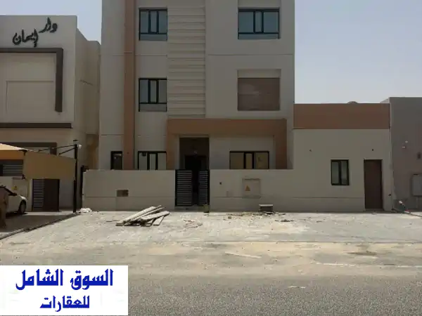 فرصة استثمارية ذهبية: شاليه صف ثاني فاخر بمدينة...