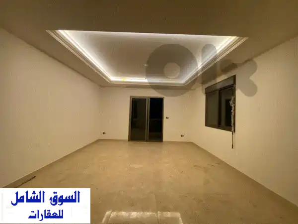 شقة للبيع في بلاط، جبيل | إطلالة بحرية جزئية | 2 نوم،...