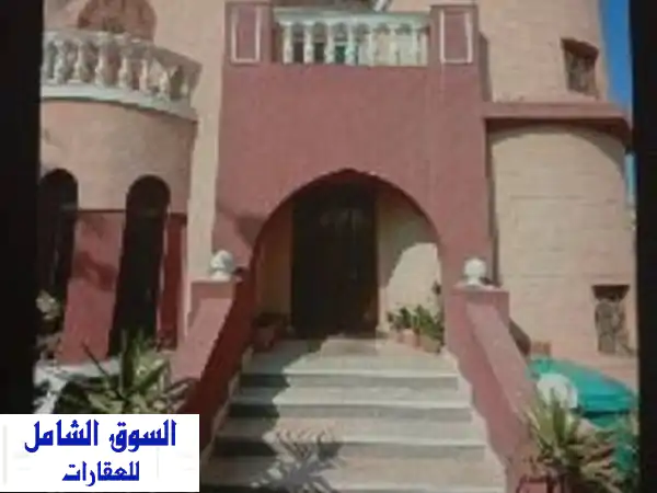 فيلا ستاند الون فاخرة للبيع بالقاهرة | 450م، 6 غرف،...
