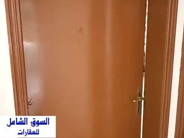 للايجار فيلا دبي: طابق ثاني كامل بمدخل ومخرج خاص 🚪 |...