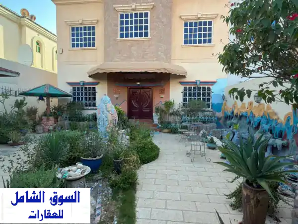 فرصة ذهبية: فيلا عائلية فاخرة للبيع في عالي، البحرين...