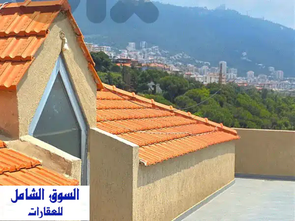 فيلا فاخرة للبيع أو الإيجار في كفرحباب | إطلالة بانورامية ساحرة (بحر وجبل)!