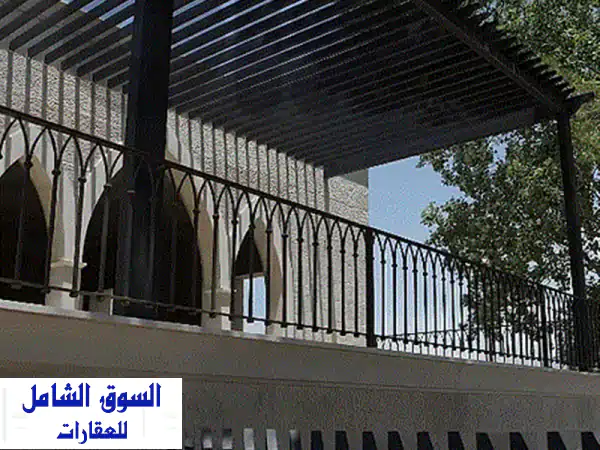فيلا للبيع في تولا البترون: ملاذك الفاخر بمسبح خاص وإطلالة طبيعية خلابة