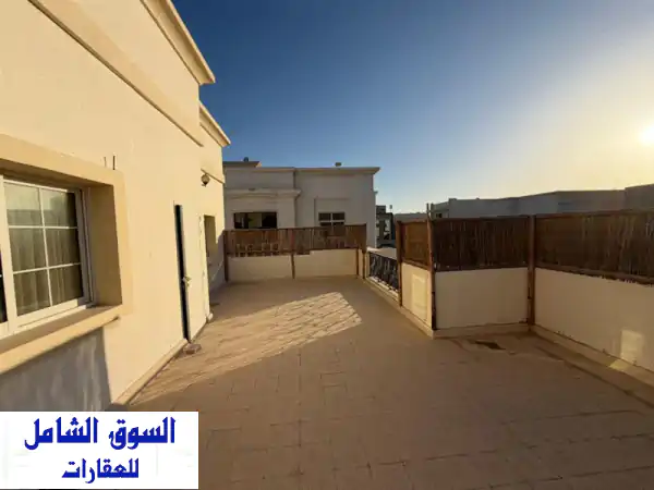 فيلا للإيجار السنوي  الزاهية عجمان موقع مميز...